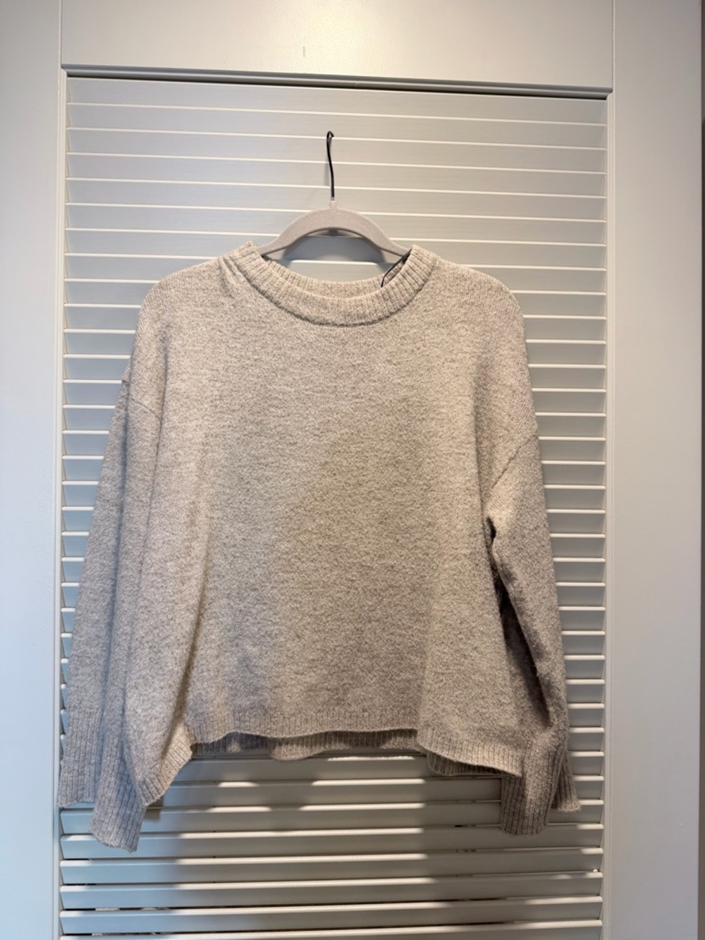 HM Soft Cream Crewneck Sweater